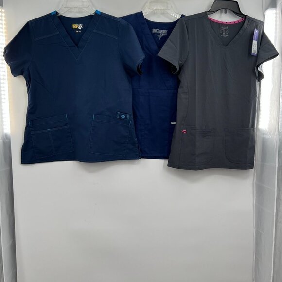 HeartSoul Tops - 3 scrub tops Size medium